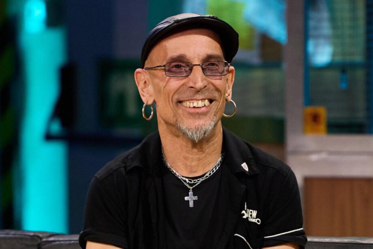 El músico Fito Cabrales se despide de Robe Iniesta, fundado de Extremoduro