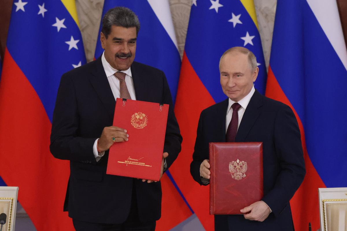Putin y Maduro posan ante los medios tras su encuentro en Moscú