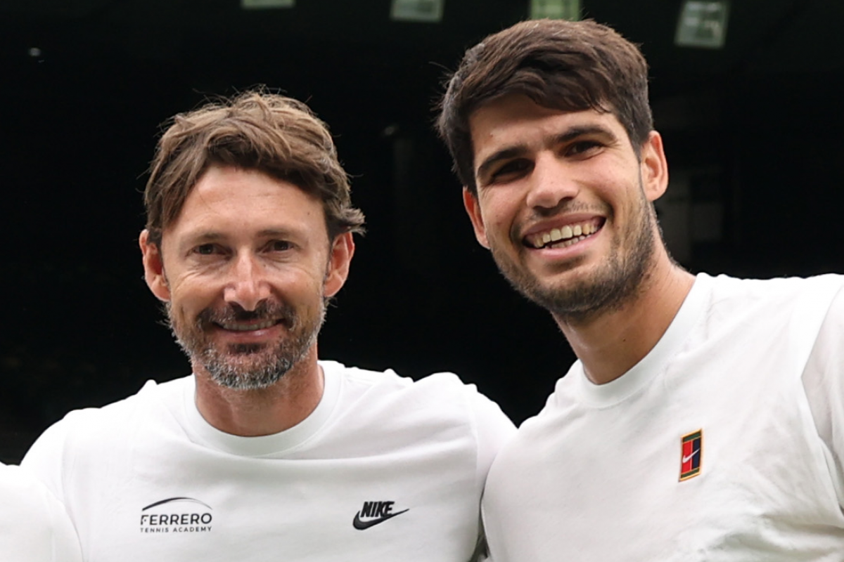 Juan Carlos Ferrero y el tenista Carlos Alcaraz