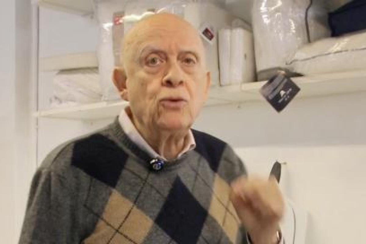 Esteban, el que nunca  especialista en descanso