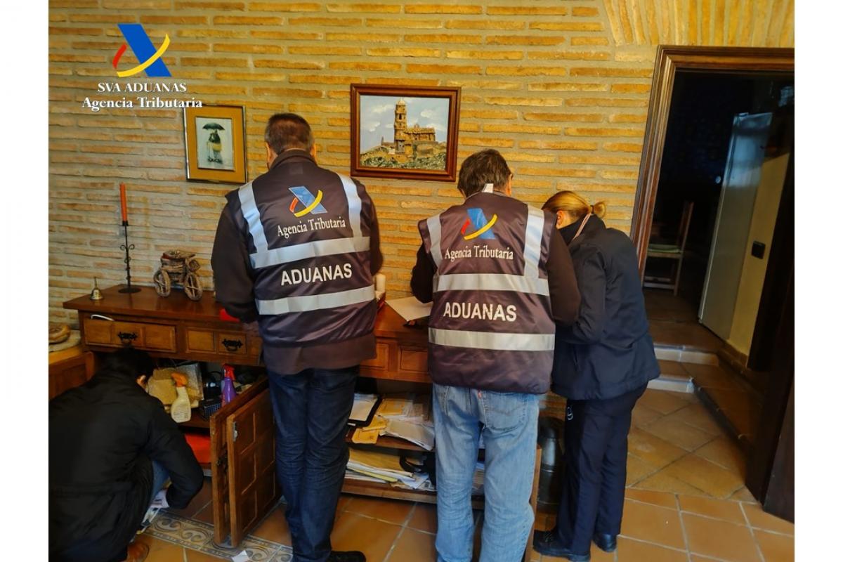 La Agencia Tributaria ha desmantelado una red de defraudación de IVA, con implantación en todo el territorio nacional.