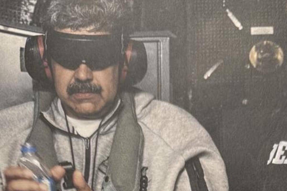 Trump publica la primera imagen de Nicolás Maduro tras su detención.