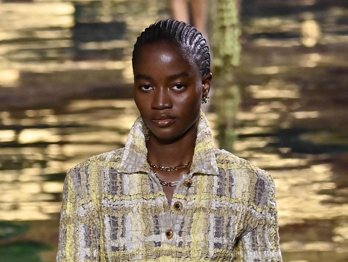 De recrear los desfiles de Chanel en Nigeria a desfilar para la marca: la historia de Rachel Ojuromi