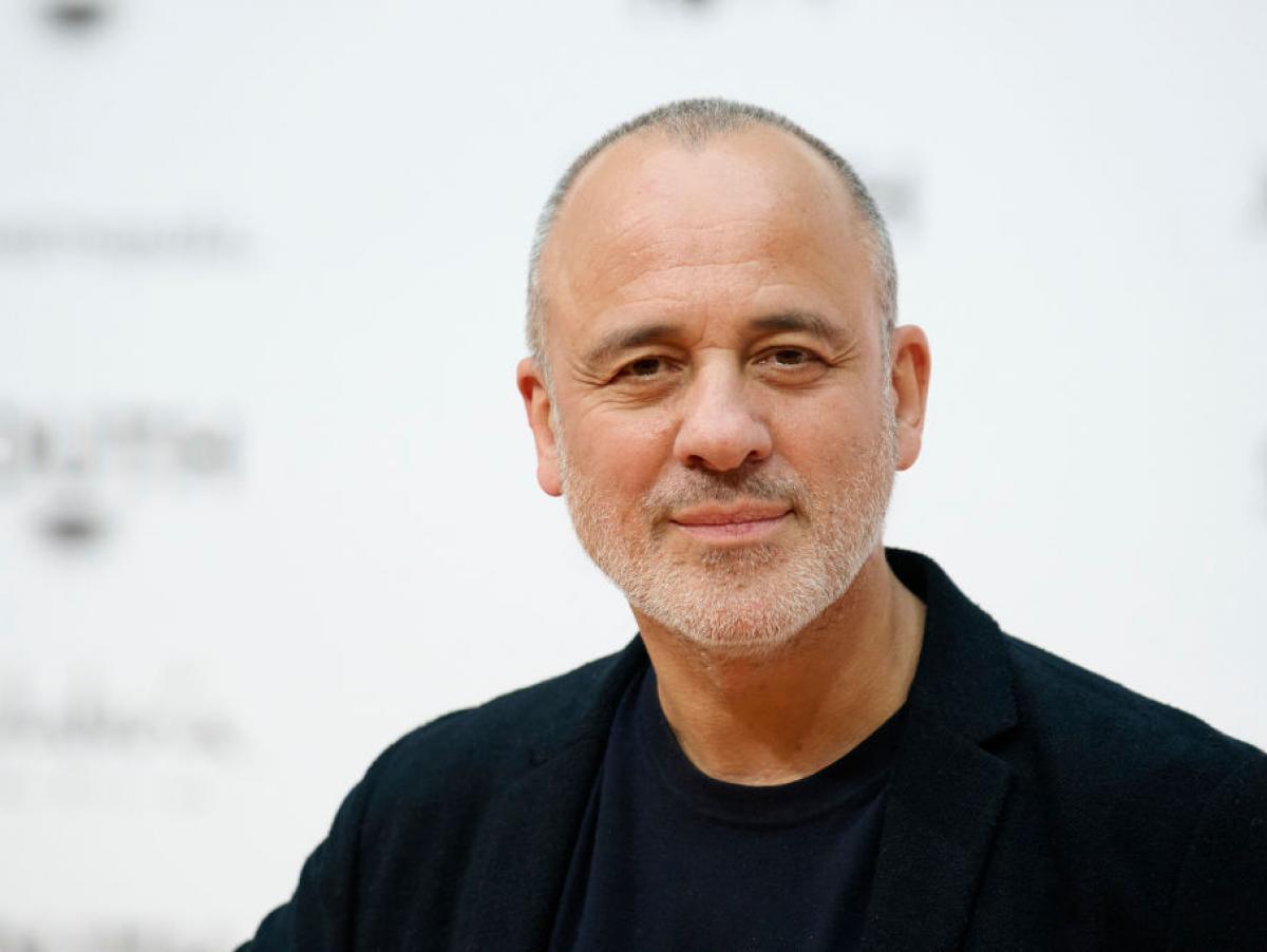 Javier Gutiérrez, actor, sobre la realidad de Madrid: "Vivo en una finca de 90 vecinos y más de la mitad ya son apartamentos vacacionales"