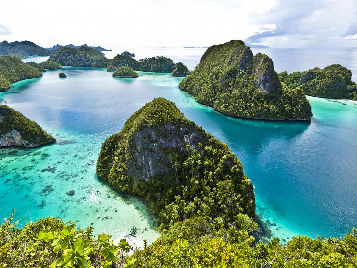 La isla de Indonesia que grita basta a los centros de datos: "Hasta su llegada nuestro suministro era fiable, ahora llevamos tres meses sin agua en los grifos"