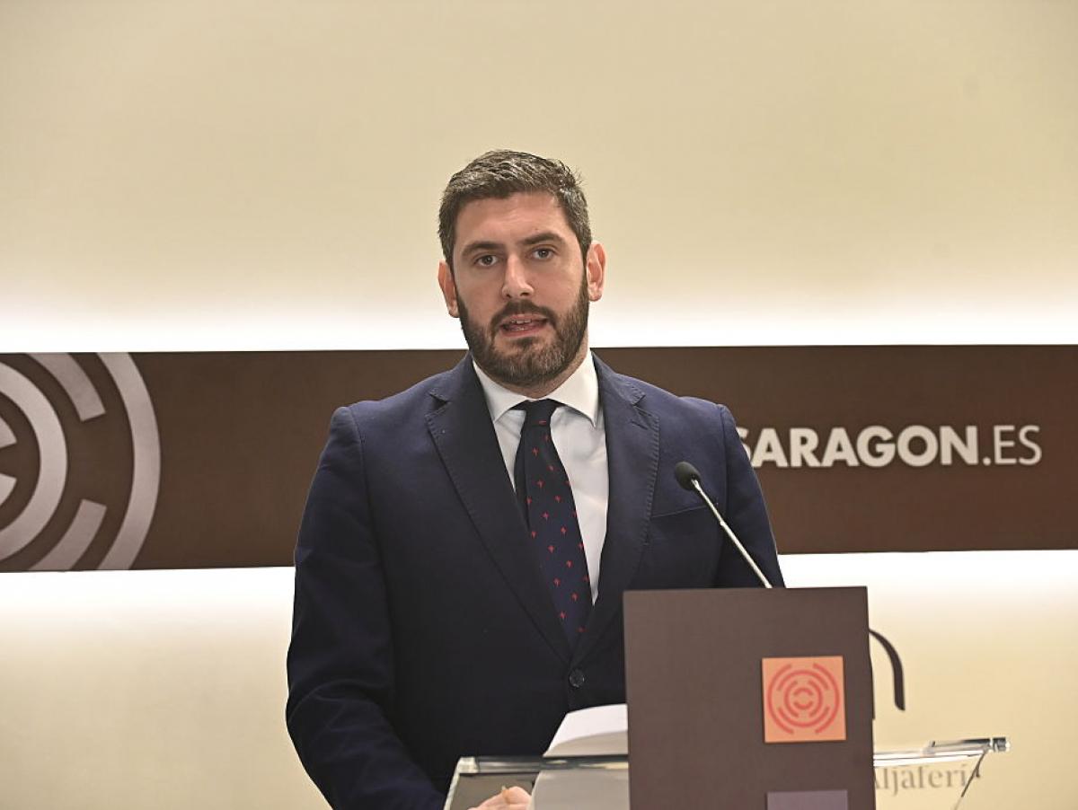 Vox elimina ayudas específicas para personas LGTBI y sus familias en Aragón