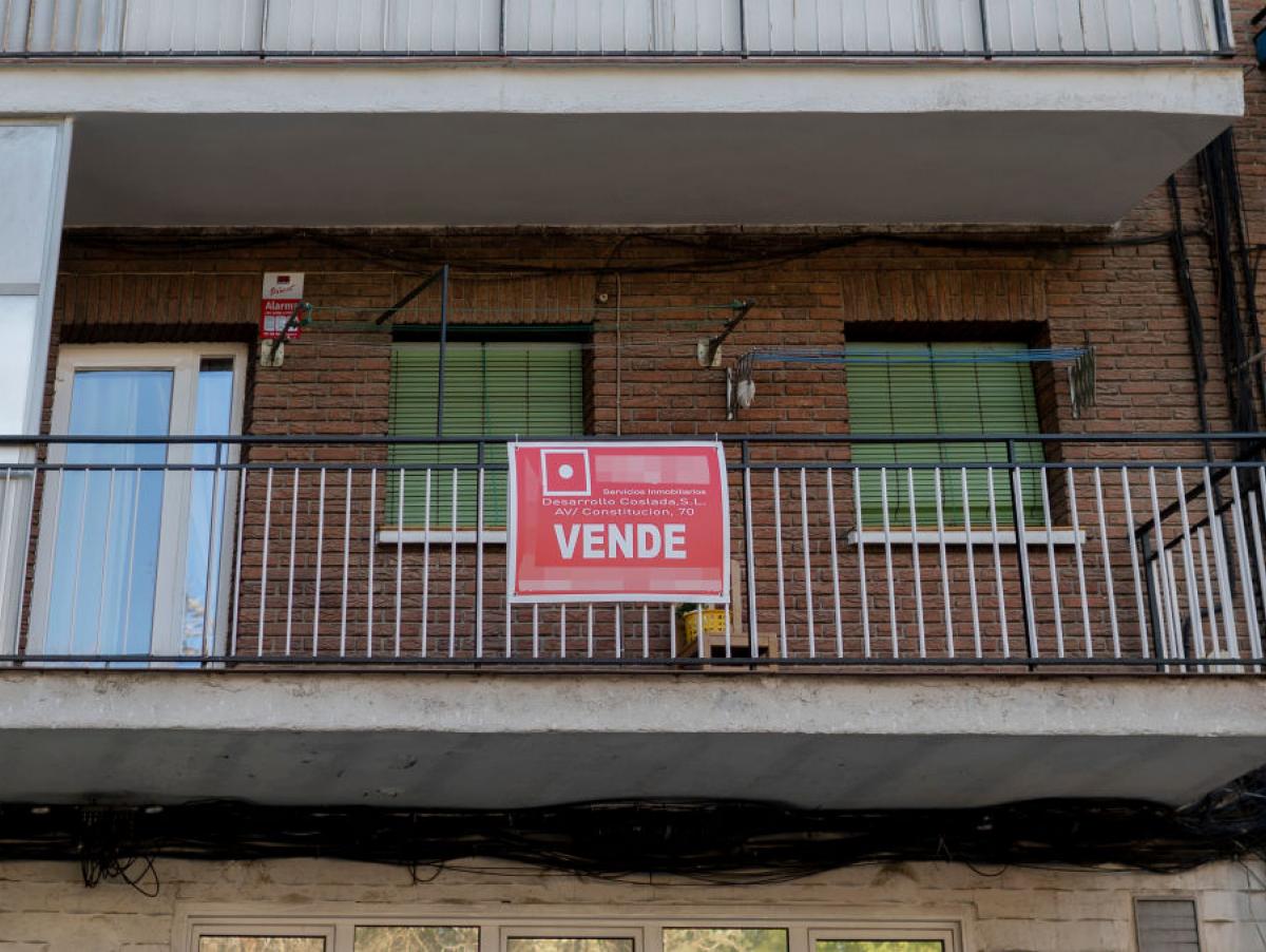 "Los americanos están comprando todas las casas en España": la indignación por los anuncios de casas españolas para compradores de EEUU