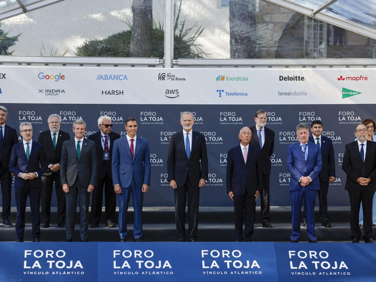 12 hombres y una sola mujer: la foto del Foro La Toja, el Davos español