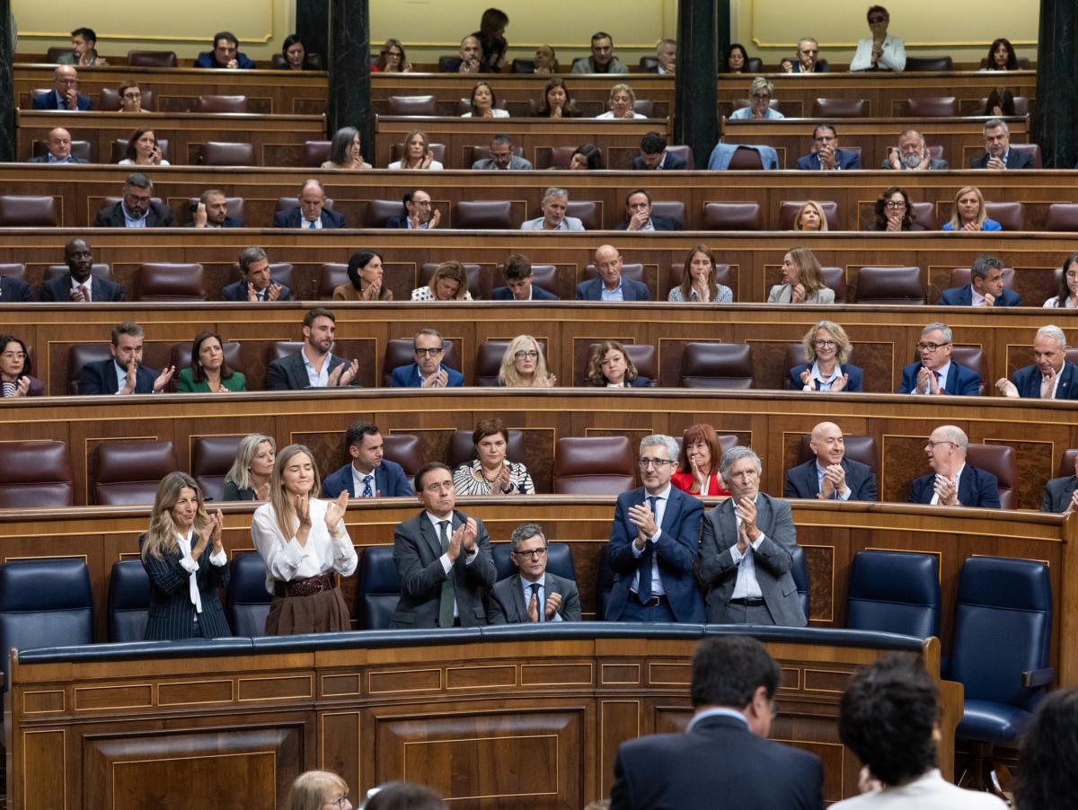 VOTA I ¿Quiénes son los responsables de que hayan caído los decretos de vivienda?