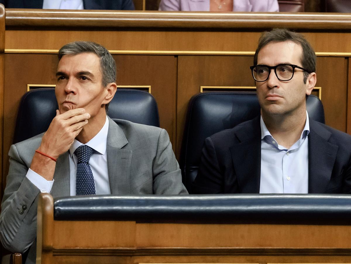 Las leyes que mueren con el adelanto electoral del 29N: violencia vicaria, tabaco o menores y redes