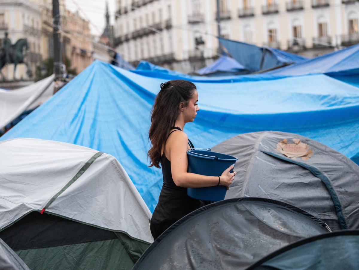 Qué pasa ahora con la acampada de Sol tras la convocatoria de elecciones