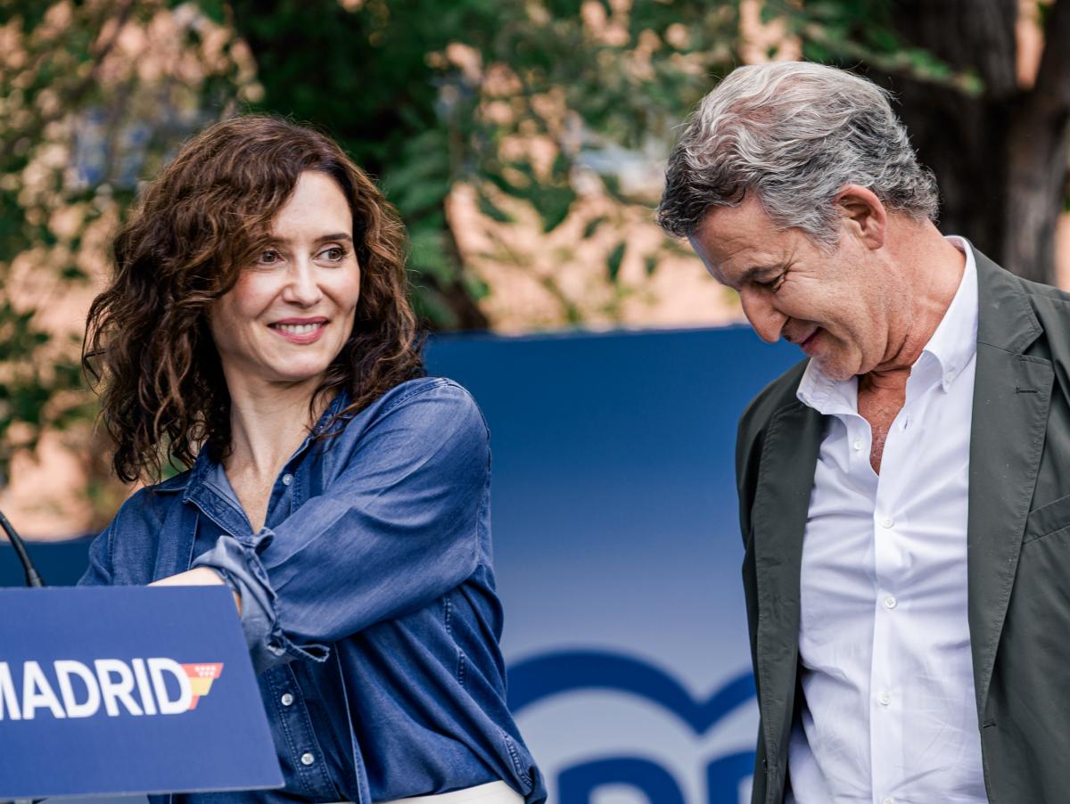 Feijóo respalda la teoría de Ayuso del pucherazo con el voto por correo, apuntando a directivos