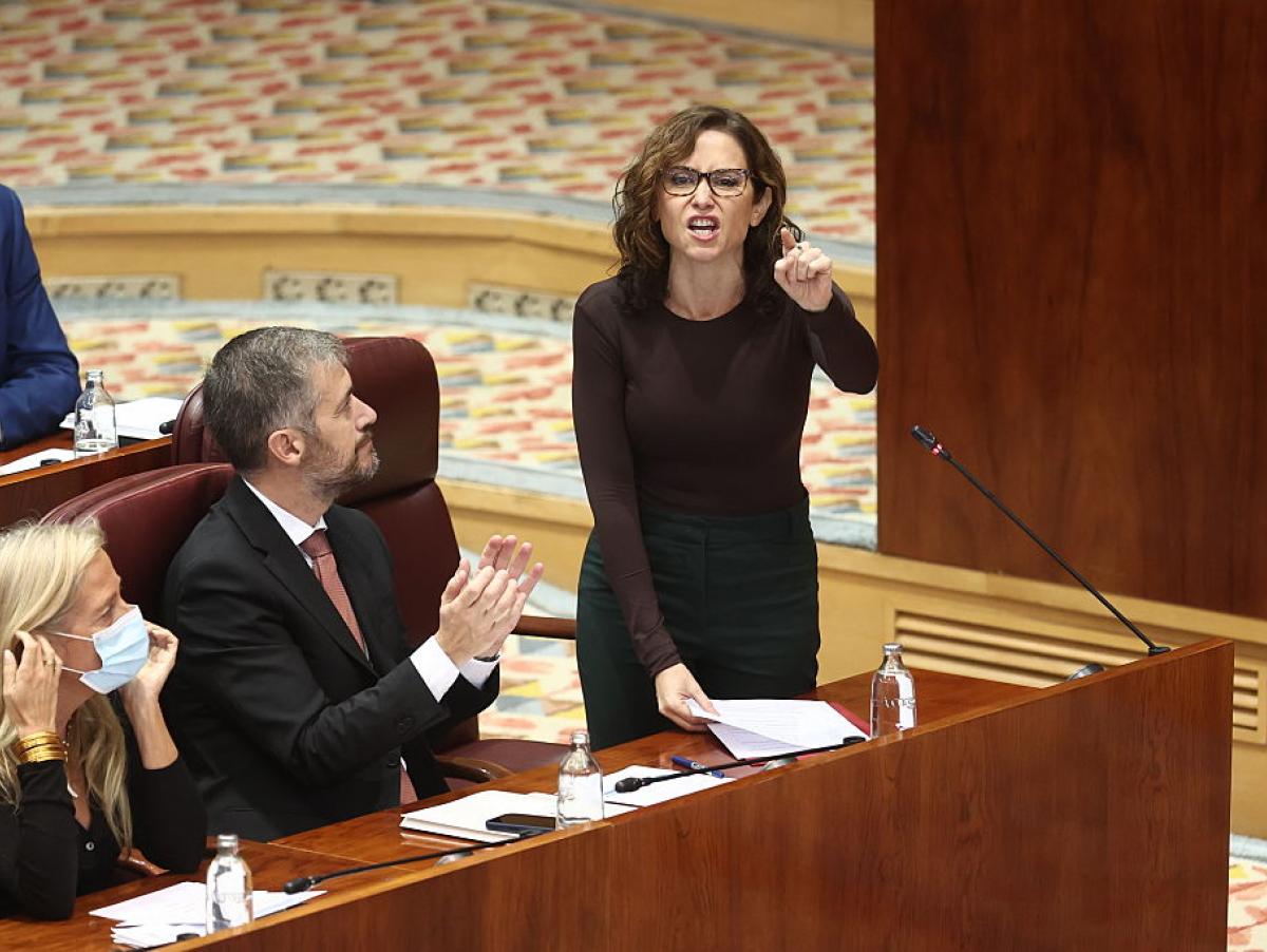 Más Madrid y PSOE cargan contra Ayuso tras la muerte de Maricarmen: "Se rio de ella en vida"