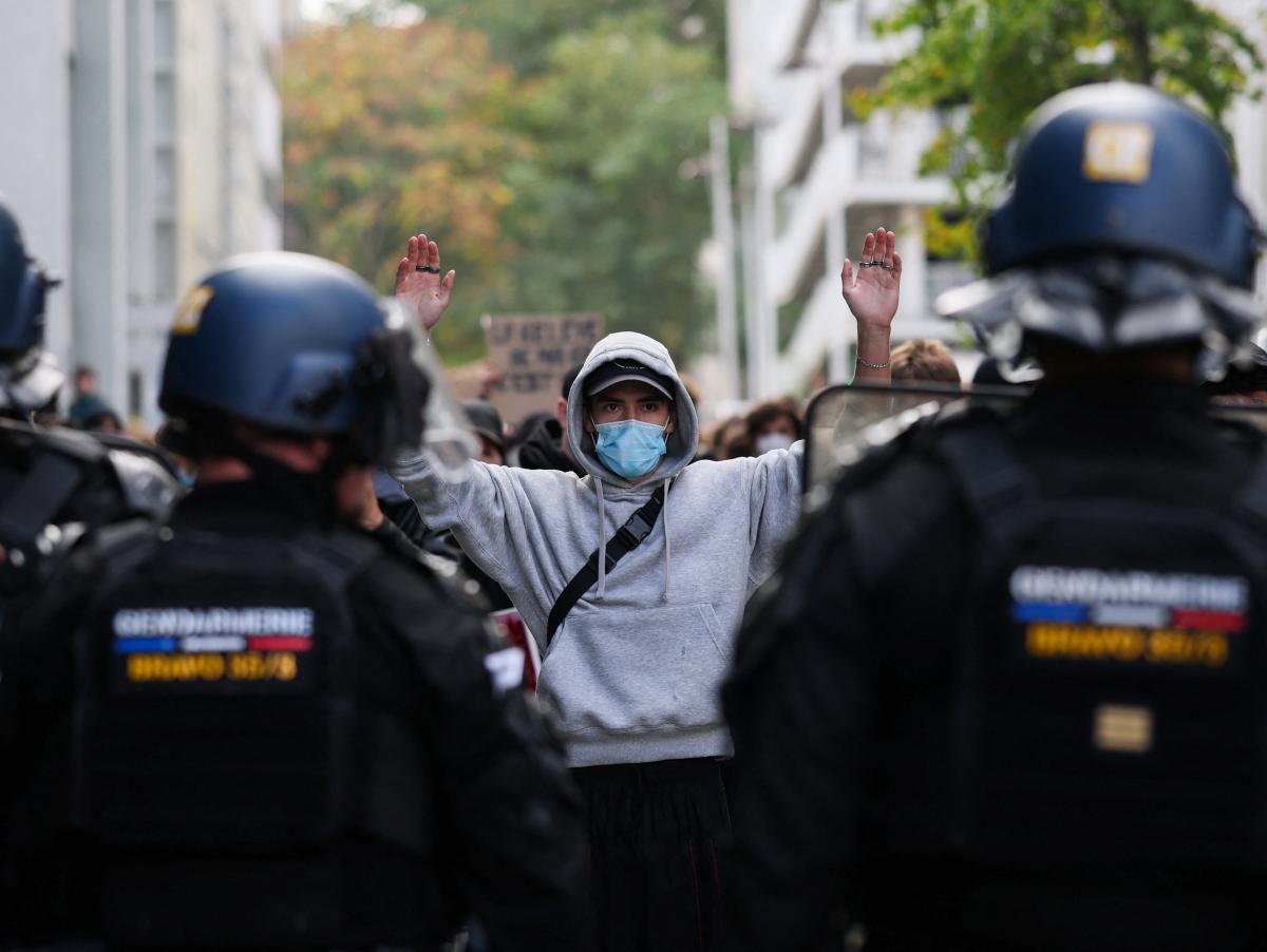 ¿Qué está pasando con los estudiantes en Francia?