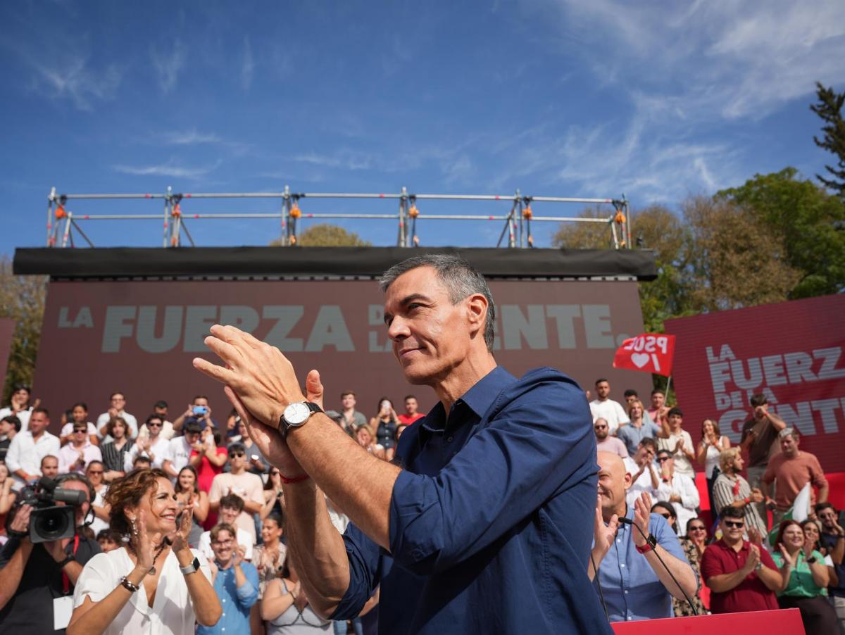 Sánchez se reivindica como "perro sin amo" y pide urnas llenas frente al "miedo" de PP y Vox al voto por correo