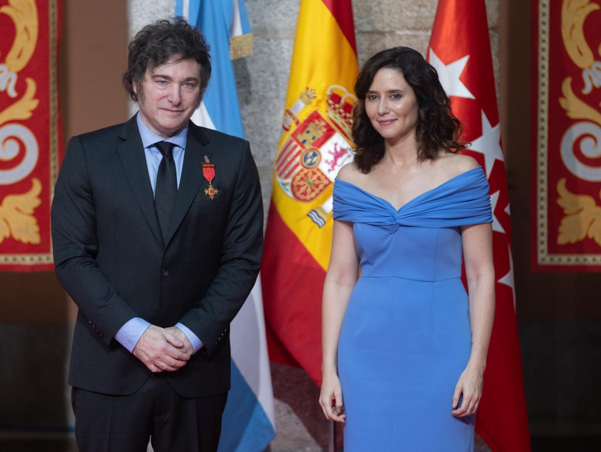 Javier Milei visitará España el 20 de octubre para reunirse con Abascal y Ayuso: todo lo que se sabe sobre su viaje en plena precampaña electoral
