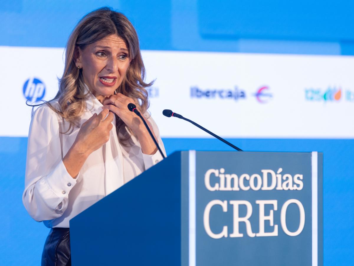 Yolanda Díaz advierte del peligro de un Gobierno de PP y Vox: "Escuchar a Ester Muñoz da rubor"