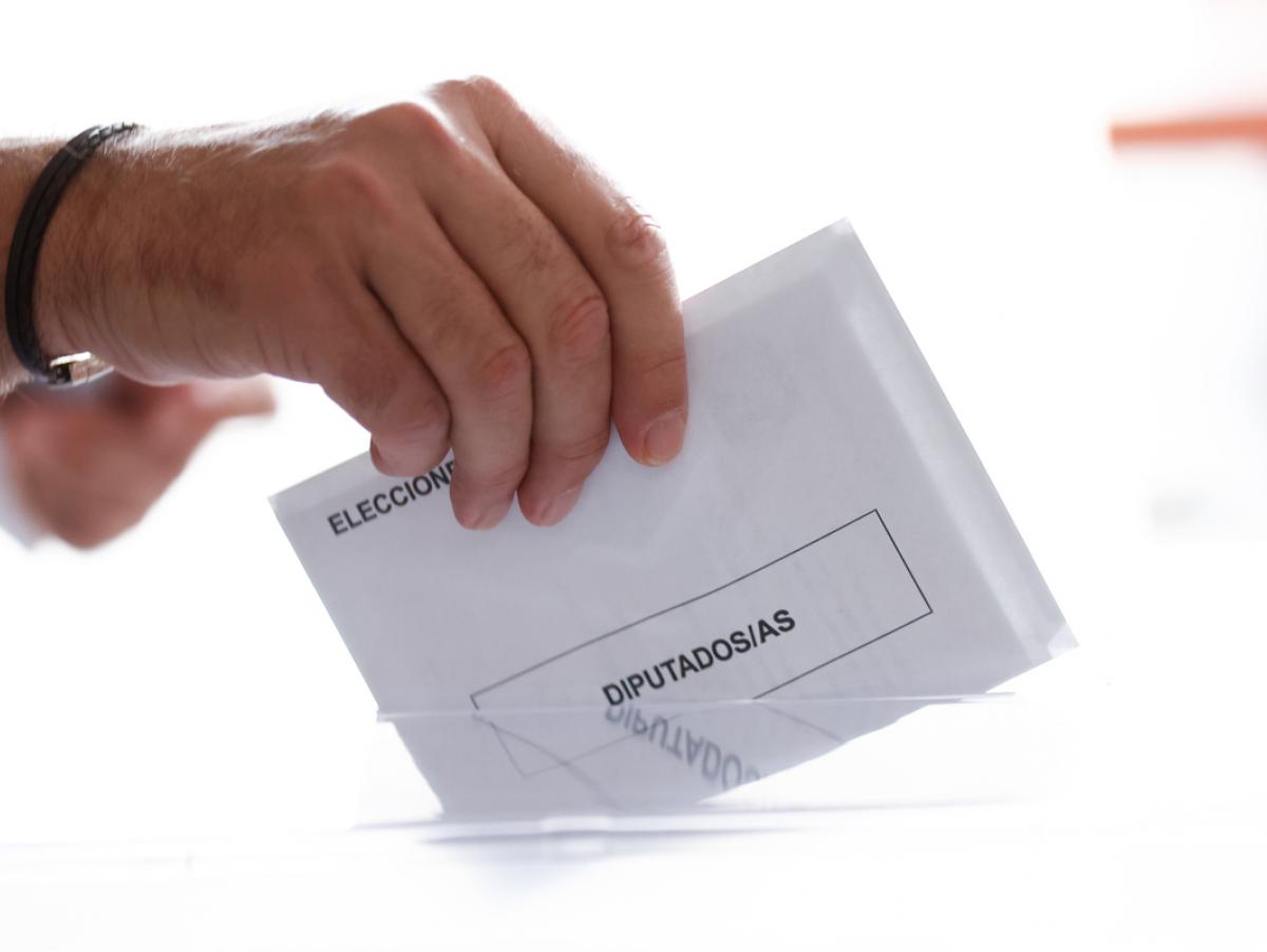 Primer acuerdo conjunto de la izquierda: Podemos, Sumar, Nueva Canarias e IU concurrirán juntos el 29-N