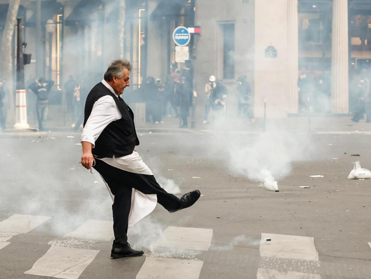 Qué hay detrás de la explosión social en Francia: los expertos hablan de hartazgo, falta de diálogo y un precedente peligroso
