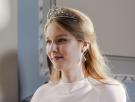 Los detalles del gran debut de Eléonore de Bélgica en el que adelantó a su hermana mayor, la heredera Elisabeth: tiara de 26.000 euros y un toque español