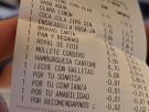 Un restaurante acaba pidiendo disculpas por el insulto que apareció en el ticket de una clienta celíaca