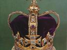 La corona de San Eduardo no es la pieza más valiosa de la colección de Isabel II