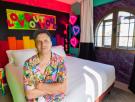 El hotel de Marbella que acaba de estrenar una suite con temática LGTBI