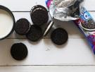 162 galletas Oreo en cinco minutos: un británico de 22 años bate el récord mundial que resistía desde 2020