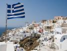 La influencer Elena Gortari muestra la cara menos idílica de Santorini en agosto