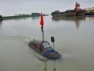 Un granjero chino de 60 años revoluciona al mostrar su submarino casero capaz de sumergirse bajo el río