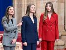 El cambio de Letizia y el ejemplo para Leonor y Sofía: así se ha convertido el traje en el uniforme de la familia real