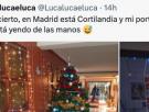 Muchos decoran el portal por Navidad, pocos como Jorge, el portero de un edificio de Madrid: "Se le va de las manos"