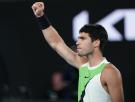 De Carlitos a 'Carlazos': Alcaraz conquista la gloria en Australia tras imponerse en la final a Djokovic (2-6, 6-2, 6-3 y 7-5)