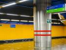 El corte de la línea 8 del Metro Madrid y la M-14 por inundación complica el acceso a Barajas