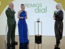 El emocionantísimo alegato de Álvaro Díaz, periodista de 'Cadena Dial', ante Mónica Naranjo en los Premios Dial Tenerife 2026: "Gracias a ti entendí que había más chicos como yo"