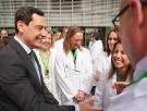 Los seguros médicos privados en Andalucía han pasado del 10,4% al 23,7% en seis años: el 61,2% de los andaluces tiene una opinión negativa de su sanidad pública, la peor nota del país