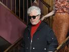 Almodóvar va a ver a Rosalía y llama mucho la atención los famosos con los que comparte palco