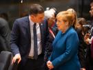 Un embajador de China compara a Pedro Sánchez con Angela Merkel: "Mientras, muchos en Europa lamentan la desaparición de líderes brillantes"
