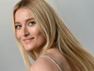 Sarah Pidgeon, la protagonista de 'Love Story', revela que los estilismos de la serie le causaron psoriasis