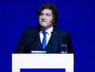 Milei dice que le "repugna" la inflación, pero mantendrá su receta de "valores judeocristianos"