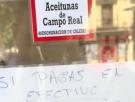 El cartel que cuelgan en un bar de Madrid sobre el pago en efectivo sirve un inmenso debate en bandeja