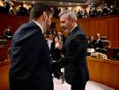 "Prioridad nacional" y otras claves del extenso acuerdo PP-Vox en Aragón para hacer presidente a Jorge Azcón