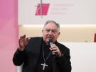 José Mazuelos, obispo de Canarias: "Habría que meter a mucha gente en un cayuco cinco días y sin comer para ver cómo llegan"