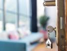 Un informático español pierde su piso por culpa de fondo para convertirlo en vivienda turística y desarrolla un sistema para cazar apartamentos turísticos ilegales que ya triunfa en Europa