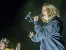 Rigoberta Bandini anuncia que está embarazada en mitad de su concierto: "No estoy haciendo sola este show"