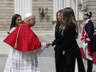 La princesa Leonor y la infanta Sofía conocen al papa León XIV: de negro, lo que ha hecho Letizia y el llamativo detalle del vestido de Sofía