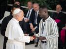 El emocionante discurso de un senegalés ante el papa León XIV que destroza la prioridad nacional de Vox en un minuto