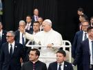 Una analista del Vaticano alucina con lo que pasa en las gradas del Bernabéu cuando el papa habla de "marcar un gol"