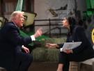 "Estúpida" y "corrupta": Trump se arranca el micro y se va de una entrevista incómoda