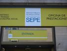 Un funcionario del SEPE se enfrenta a seis meses sin sueldo por atender a personas vulnerables sin cita cuando la oficina estaba vacía: "No puedo mandarlos a casa cuando no hay nadie en la oficina"